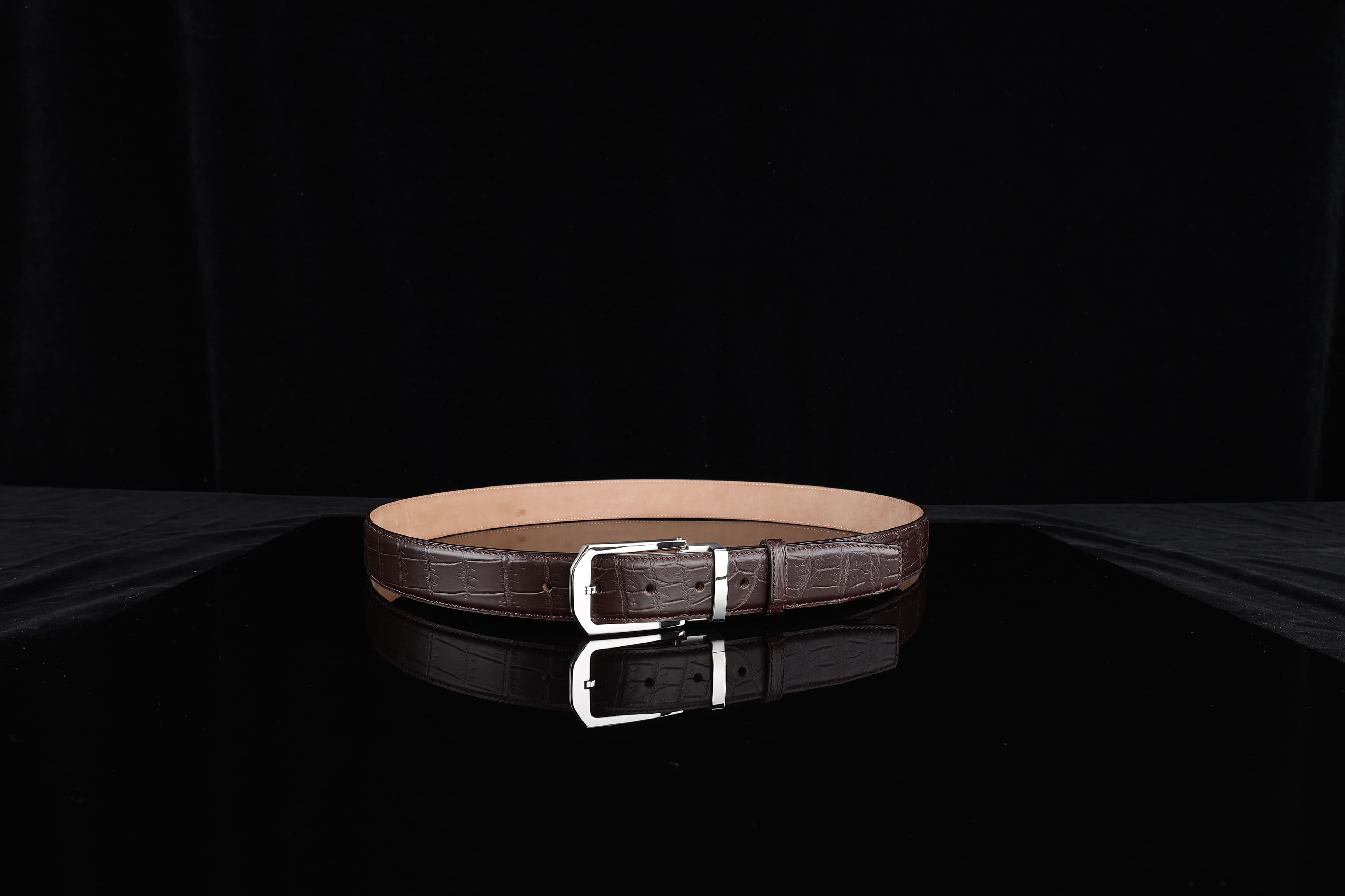 Classic Leather Buckle
